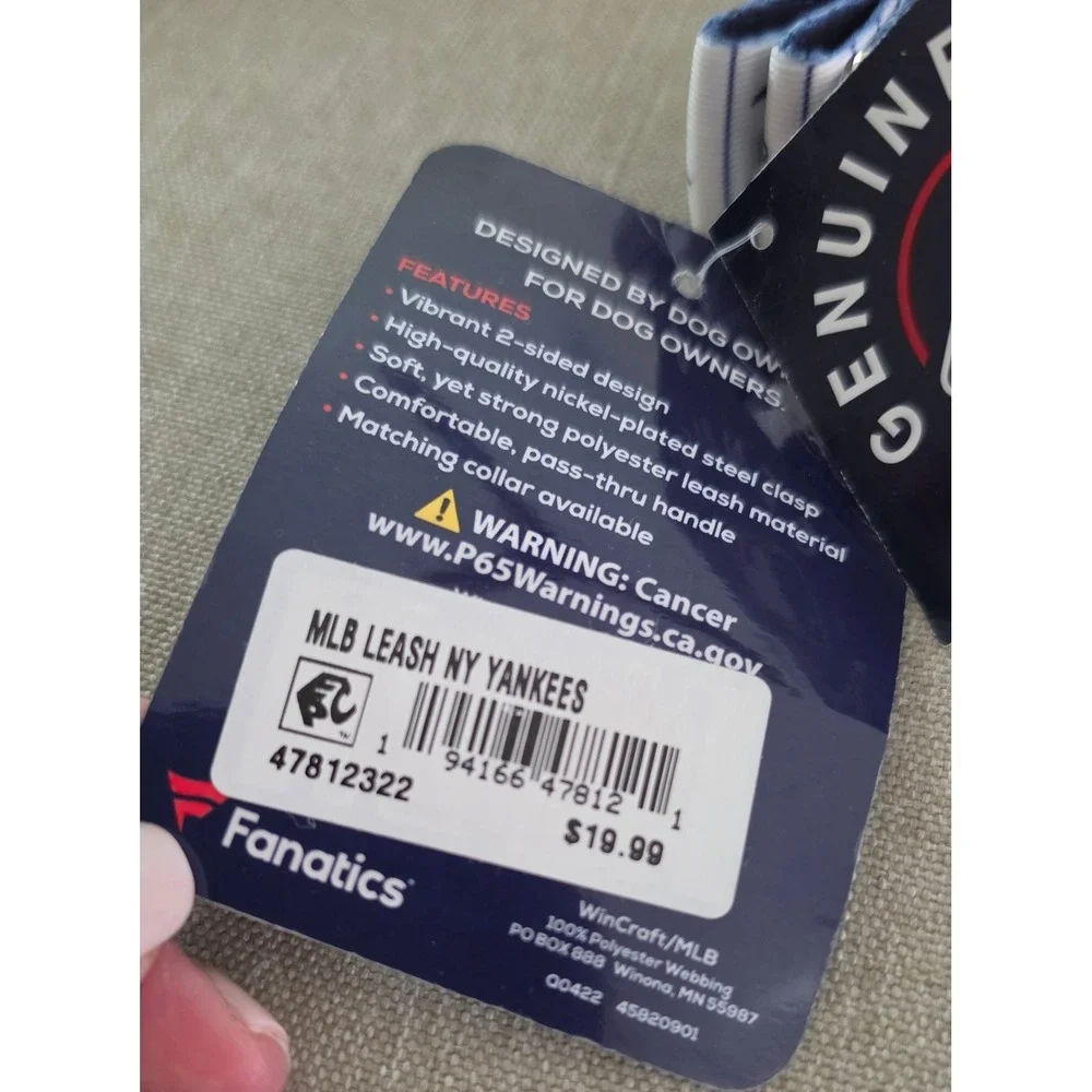 Fanatics MLB New York Yankees Dog Leash 5ft x 1in Pinstripe Navy White New